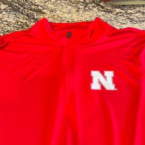 New- no tags XL 1/4 zip Nebraska